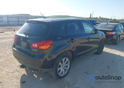 2014 Mitsubishi Outlander Sport Es z USA, uszkodzony, nr VIN 4A4AP3AUXEE021069